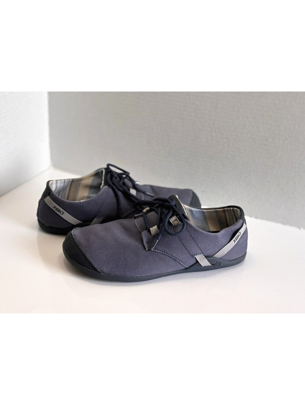 Xero Lena Sneakers Women's 8.5 Navy Blue Canvas Barefoot Minimalist Lace Comfort
